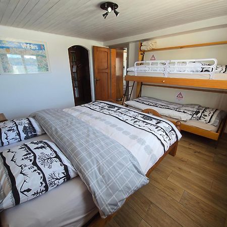 Chalet Le Slalom Arveyes 外观 照片